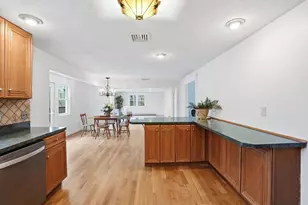 47 Tanglewood Dr, Scituate, MA 02066 - Photo 9