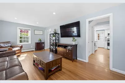 79 Running Brook Rd, Boston, MA 02132 - Photo 15