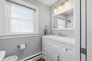 79 Running Brook Rd, Boston, MA 02132 - Photo 17