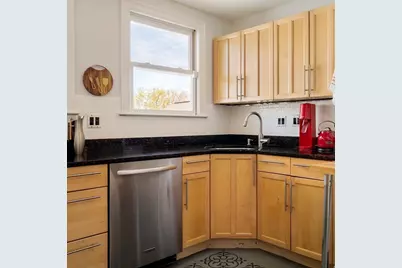 60 Dracut Street #5, Boston, MA 02124 - Photo 19
