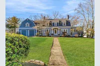243 Upland Ave, Newton, MA 02461 - Photo 3
