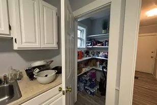 204 Banks, Cambridge, MA 02138 - Photo 5
