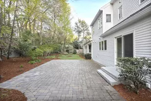 1 Croftdale Rd, Newton, MA 02464 - Photo 5