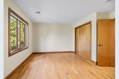 14 Hillside Ave, Southborough, MA 01772 - Photo 17
