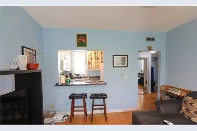 1411 Commonwealth Ave. #401, Boston, MA 02135 - Photo 3