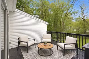 616 Cooley St, Springfield, MA 01128 - Photo 29