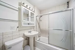 616 Cooley St, Springfield, MA 01128 - Photo 17