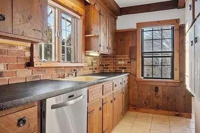 32 Park Ave #2, Malden, MA 02148 - Photo 5