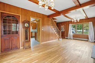 152 Manchester St, Leominster, MA 01453 - Photo 9