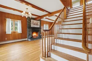 152 Manchester St, Leominster, MA 01453 - Photo 5