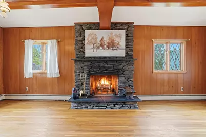 152 Manchester St, Leominster, MA 01453 - Photo 35