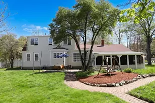 110 Cross St, Andover, MA 01810 - Photo 5