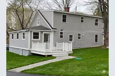 98 Elm St, Blackstone, MA 01504 - Photo 5