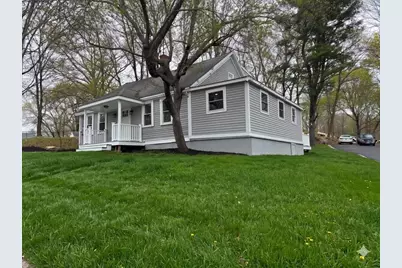 98 Elm St, Blackstone, MA 01504 - Photo 3