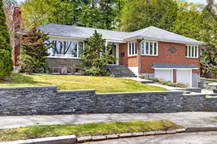 76 Goodnough Rd, Brookline, MA 02467 - Photo 1