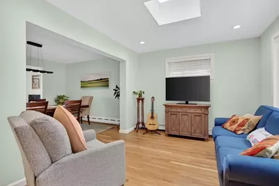 76 Goodnough Rd, Brookline, MA 02467 - Photo 15