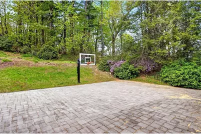 76 Goodnough Rd, Brookline, MA 02467 - Photo 33