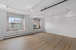 240 Jackson St, Lowell, MA 01852 - Photo 9