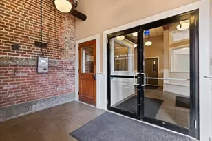 240 Jackson St, Lowell, MA 01852 - Photo 23