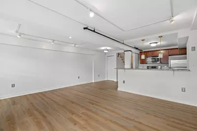 240 Jackson St #313, Lowell, MA 01852 - Photo 5