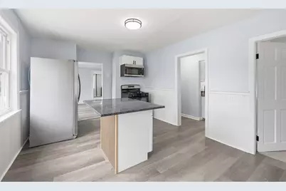 1045 Middlesex St, Lowell, MA 01851 - Photo 7