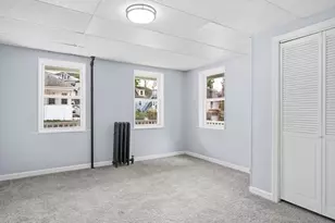 1045 Middlesex St, Lowell, MA 01851 - Photo 11
