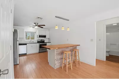5455 North Main Street #3D, Fall River, MA 02720 - Photo 7