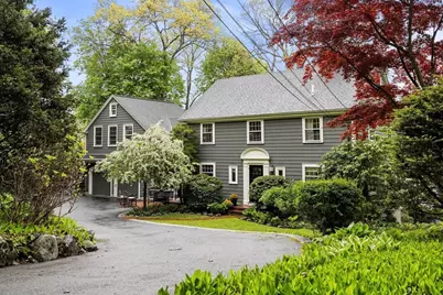 331 Mystic St, Arlington, MA 02474 - Photo 1