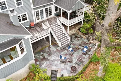 331 Mystic St, Arlington, MA 02474 - Photo 3