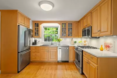 331 Mystic St, Arlington, MA 02474 - Photo 13