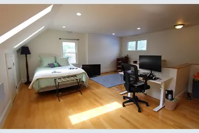 31-33 Florence St #31, Newton, MA 02453 - Photo 25