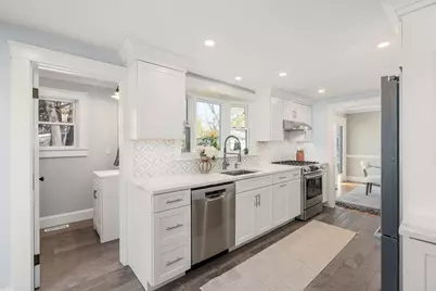15 Searle Road, Boston, MA 02132 - Photo 7