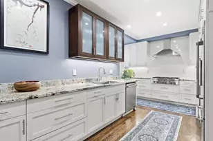 1686 Washington St, Boston, MA 02118 - Photo 3