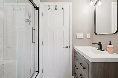 5 Plant Ave, Hudson, MA 01749 - Photo 29