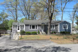 116 Commonwealth Ave, Lowell, MA 01852 - Photo 1