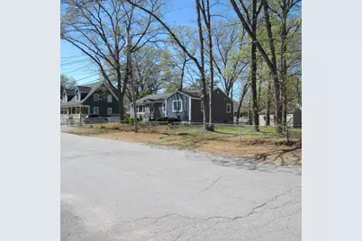 116 Commonwealth Ave, Lowell, MA 01852 - Photo 3