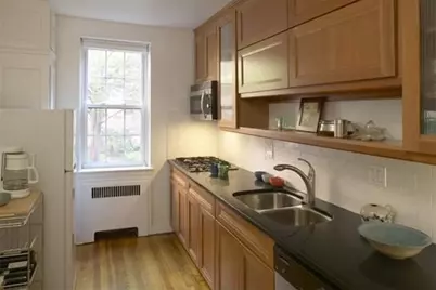 16 Ware St #1, Cambridge, MA 02138 - Photo 7