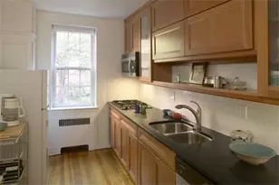 16 Ware St, Cambridge, MA 02138 - Photo 7