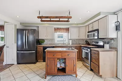 9 Saunders Road, Lynn, MA 01904 - Photo 11
