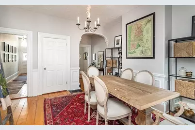 262 W 5th St, Boston, MA 02127 - Photo 3