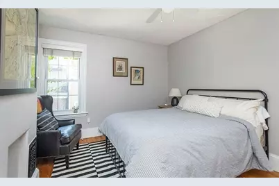262 W 5th St, Boston, MA 02127 - Photo 7
