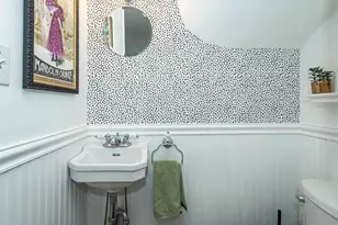 262 W Fifth St, Boston, MA 02127 - Photo 5