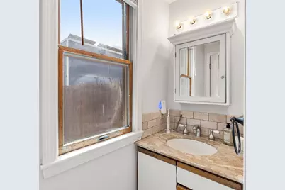 652 E 2nd St, Boston, MA 02127 - Photo 13