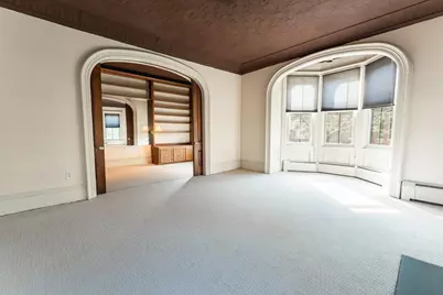 47 Mattoon St, Springfield, MA 01105 - Photo 7