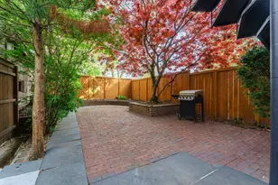 47 Mattoon St, Springfield, MA 01105 - Photo 27