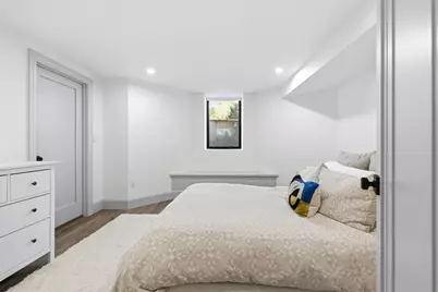 8 Stetson St, Brookline, MA 02446 - Photo 33