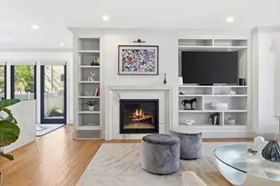 8 Stetson St, Brookline, MA 02446 - Photo 17