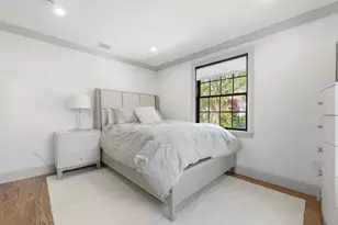 8 Stetson St, Brookline, MA 02446 - Photo 27