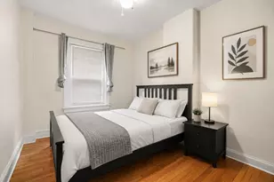 130 Myrtle St, Boston, MA 02114 - Photo 3