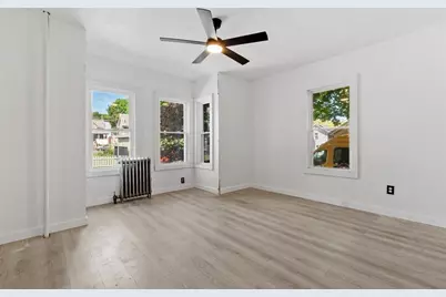 15 Redman Pl, Fitchburg, MA 01420 - Photo 5